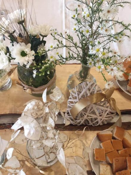 Tavolata Decorazione Prima Comunione Locanda Domus Romulea