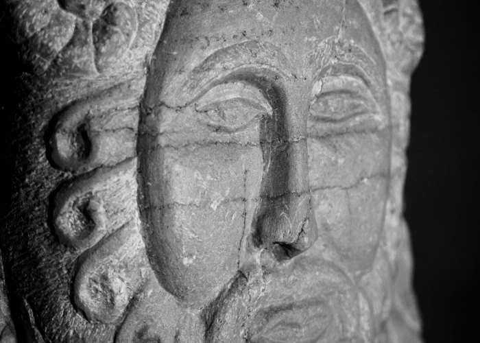 scultura_in_pietra_domus_romulea
